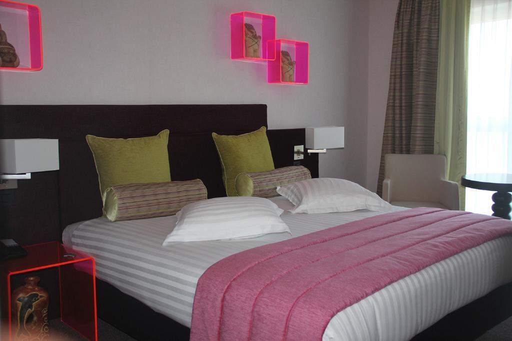 Hotel La Roseraie Wemmel Quarto foto