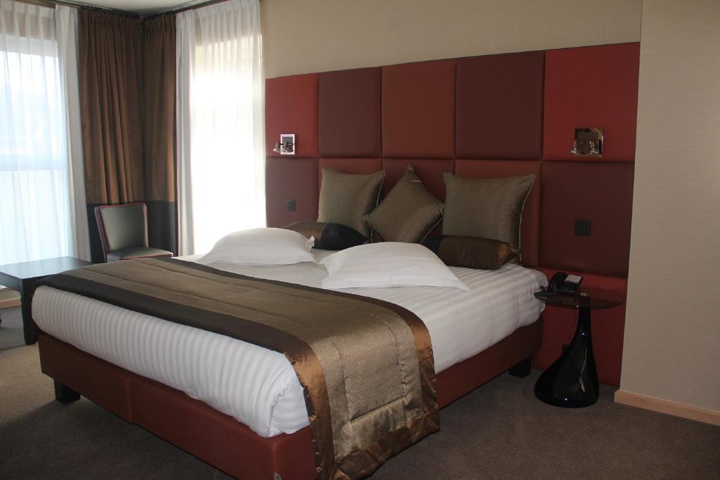 Hotel La Roseraie Wemmel Quarto foto